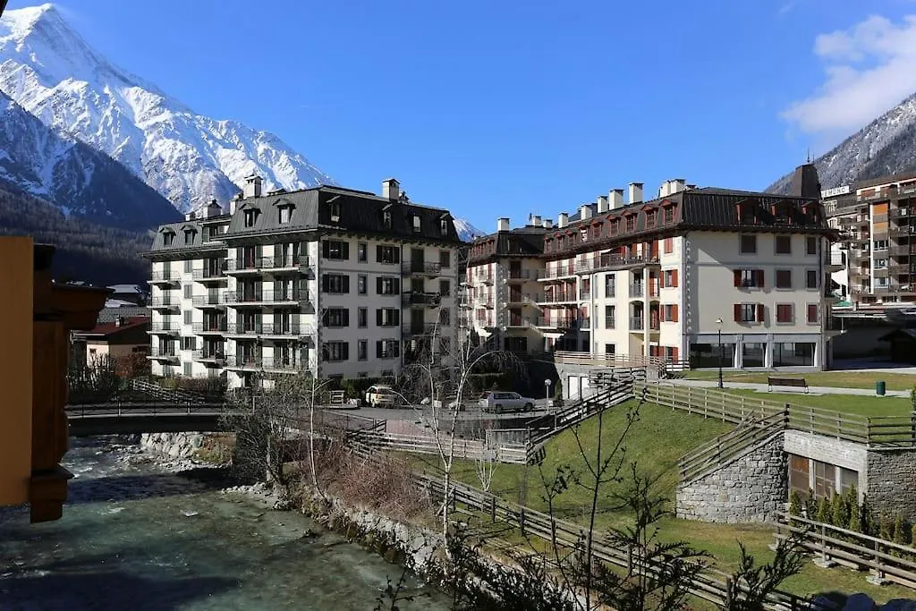 Grand Studio Plein Centre De Chamonix France